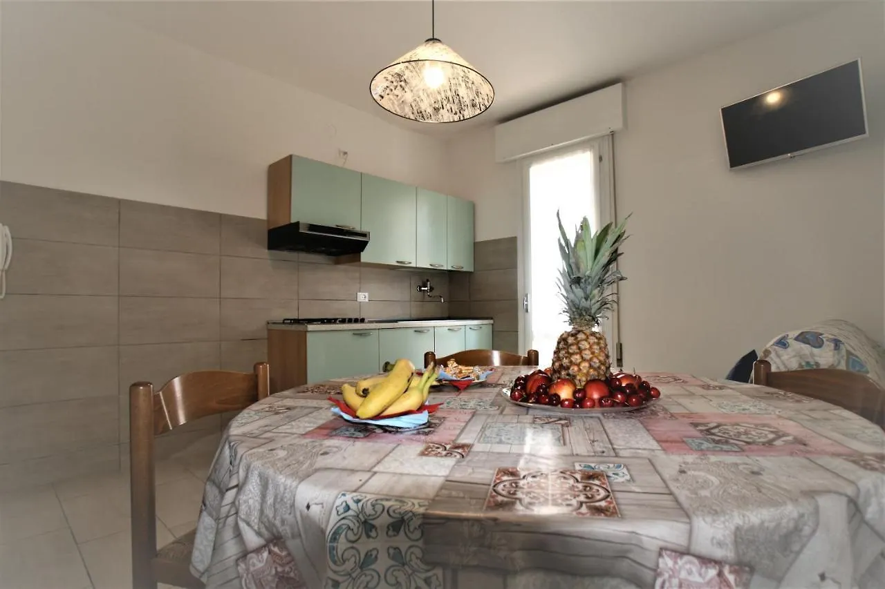 Condominio Michelangelo Lido di Jesolo 0*,  Olaszország